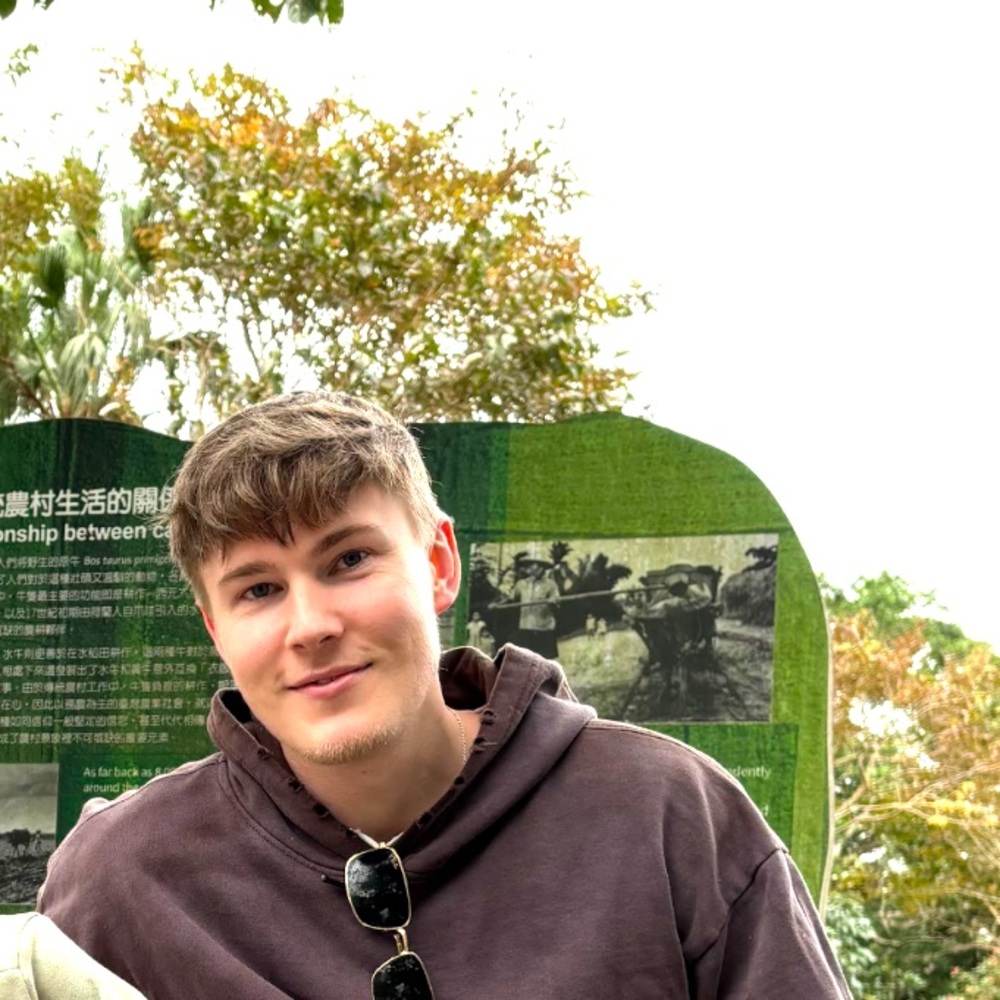 Meet your Posher, Dane